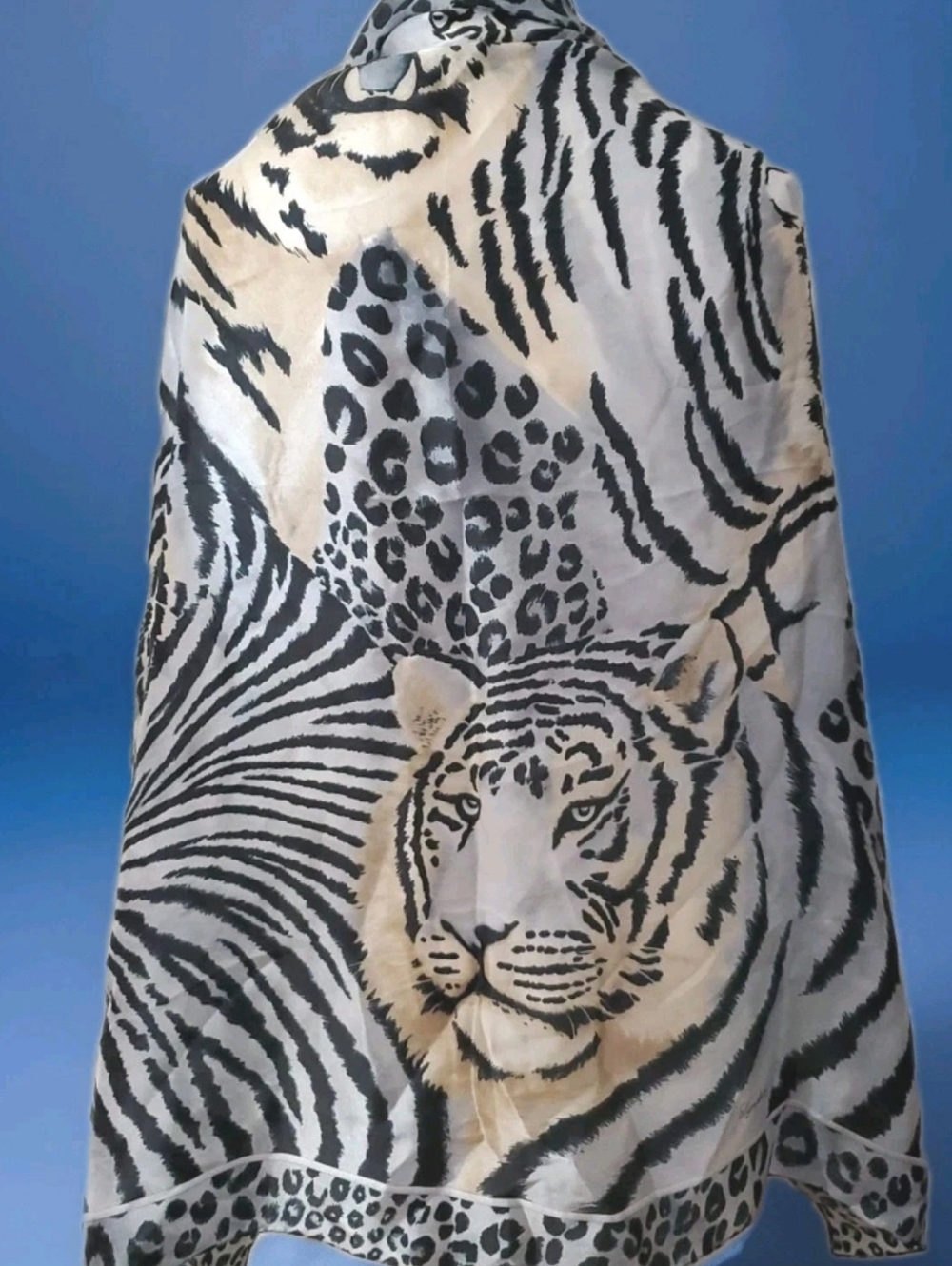 Womens Silky Scarf Wrap SILVER TIGER CAT Symphony Made In Italy Large Square 34"
